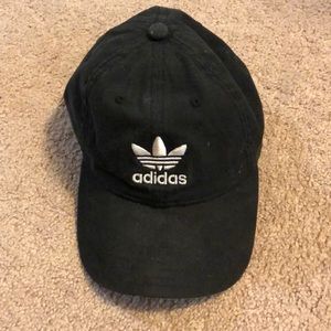 black adidas hat